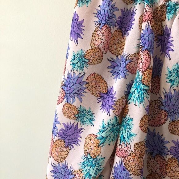 TWIK Off Shoulder Pineapple Top (Size:Large) - Picture 3 of 5
